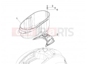 vespa GTS 300 Super ie Helmet huosing - Undersaddle